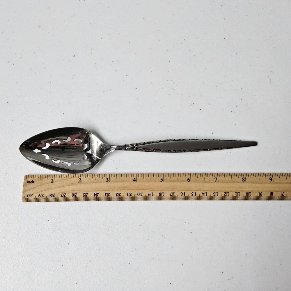 Vintage Oneida Community Venetia Stainless Steel Flatware‎ Slotted Serving Spoon